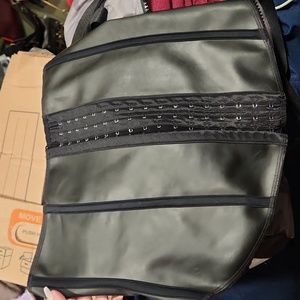 Leonisa Waist Cincher